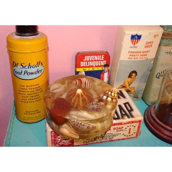 Vintage Handmade Seashell Resin Paperweight ocean theme beach office tikiroom - Picture 4 of 13